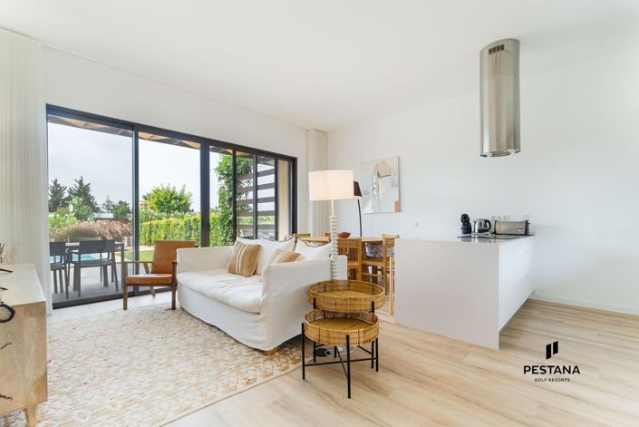 Image No.2-2 Bed Property for sale