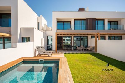 1 - Sines, Property