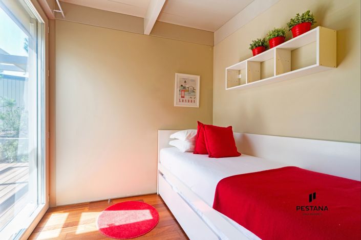 Image No.23-3 Bed Property for sale