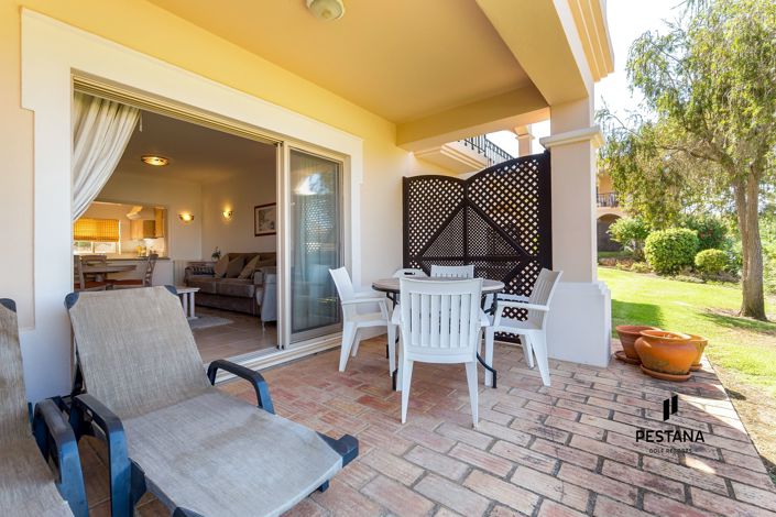 Image No.15-2 Bed Property for sale