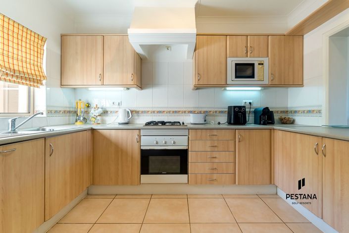 Image No.6-2 Bed Property for sale