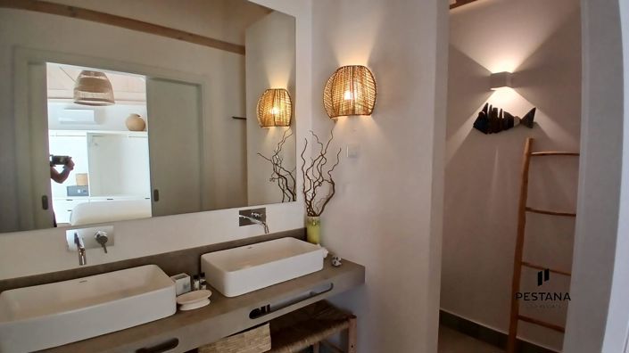 Image No.5-3 Bed Villa for sale
