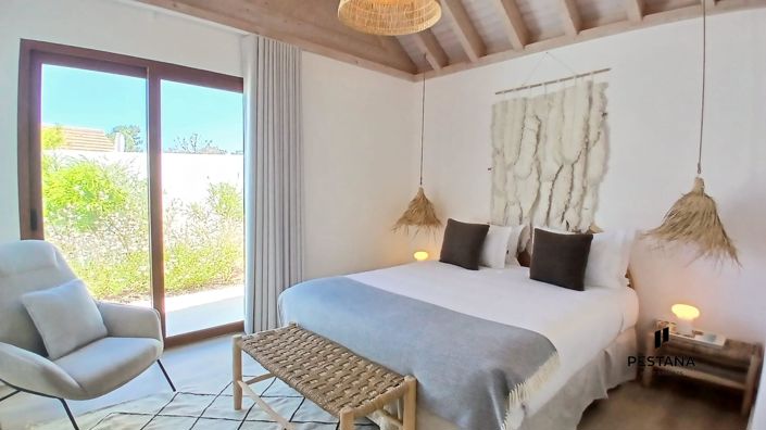 Image No.6-3 Bed Villa for sale