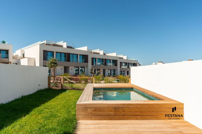 Image No.14-3 Bed Apartment for sale