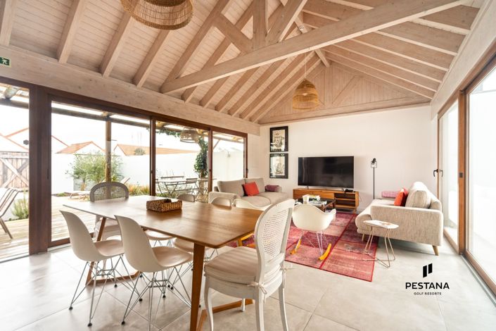 Image No.2-3 Bed Villa for sale