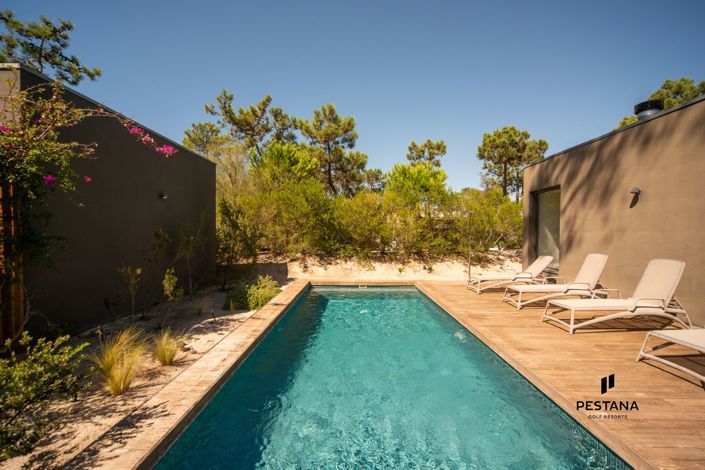 Image No.2-5 Bed Villa for sale