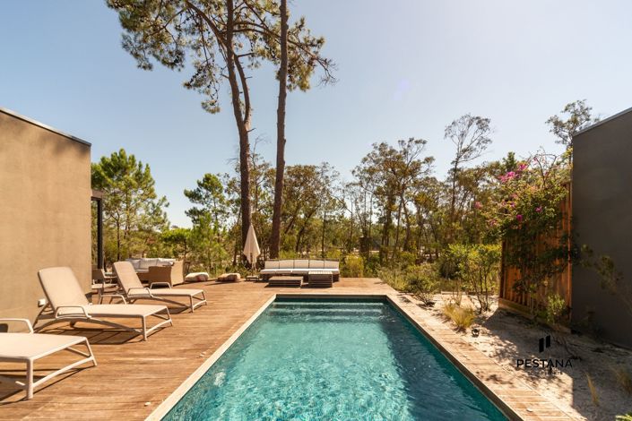 Image No.36-5 Bed Villa for sale