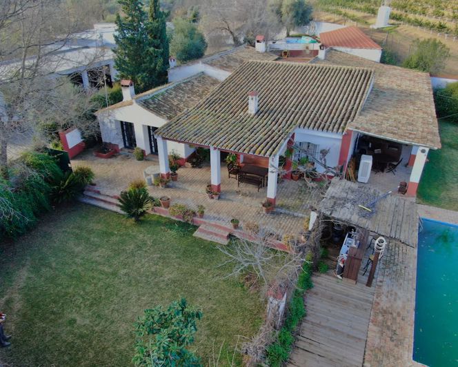 Image No.1-Propriété de 6 chambres à vendre à Burguillos