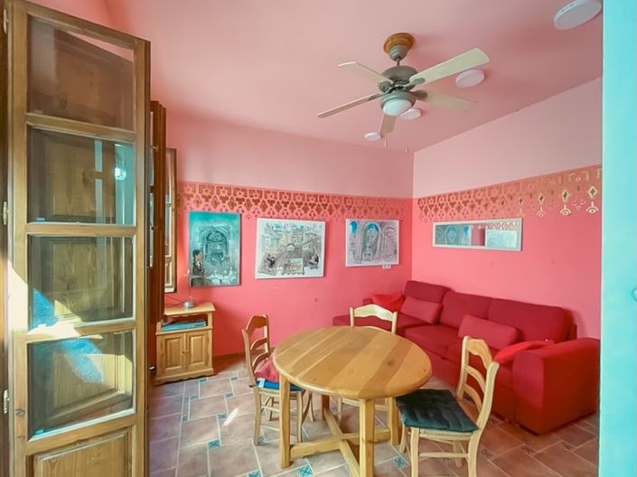 Image No.17-1 Bed Property for sale