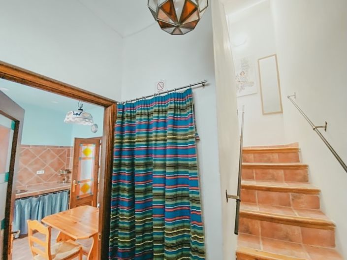 Image No.20-1 Bed Property for sale