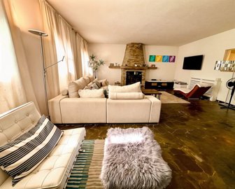 455houselounge2