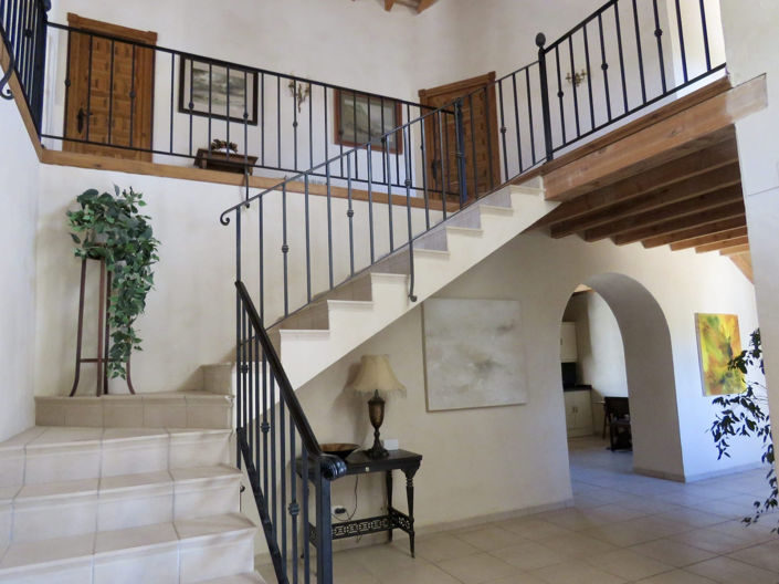 Image No.22-5 Bed Property for sale