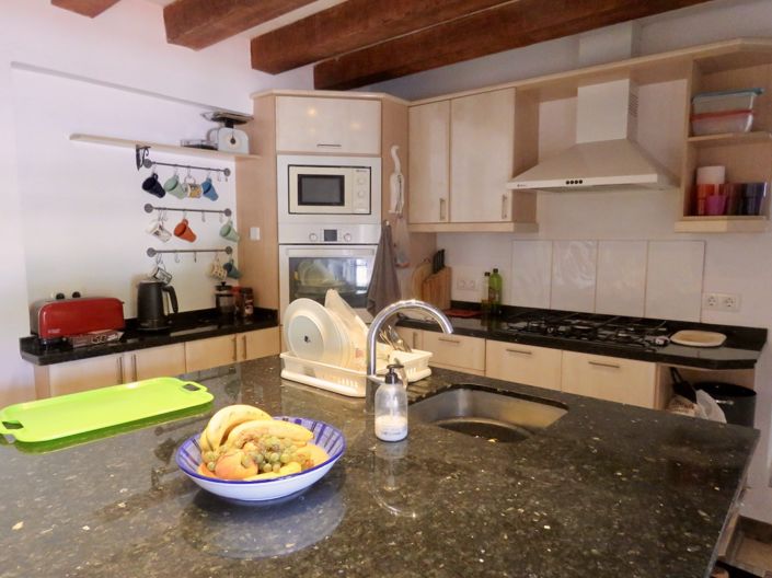 Image No.13-4 Bed Property for sale