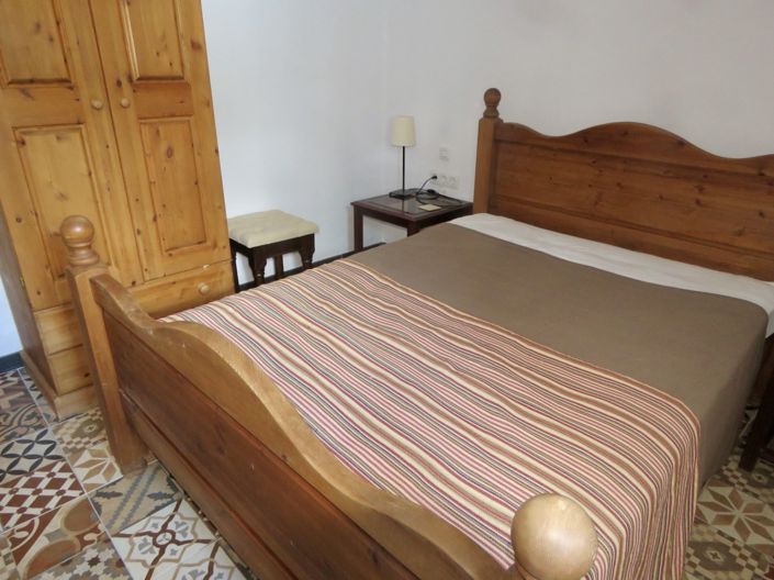 Image No.39-4 Bed Property for sale