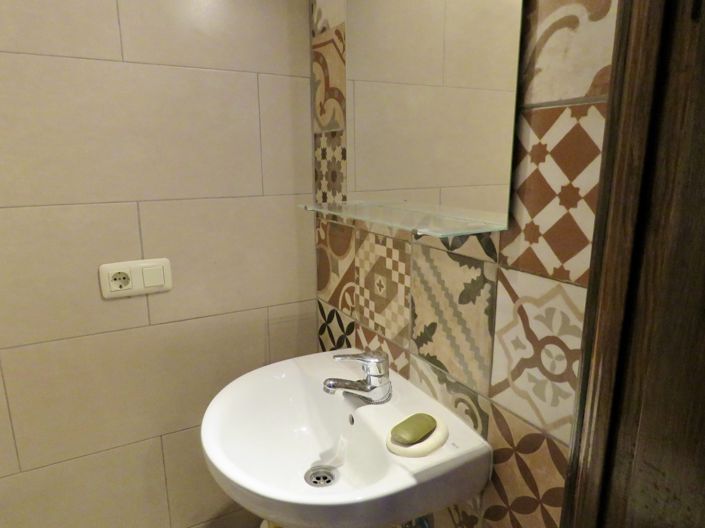 Image No.41-4 Bed Property for sale