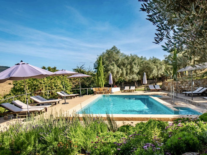 Image No.4-12 Bed Property for sale