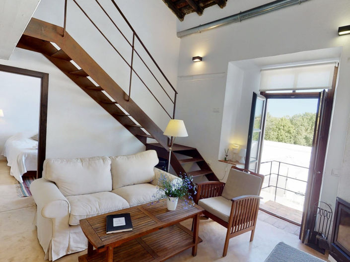 Image No.46-12 Bed Property for sale