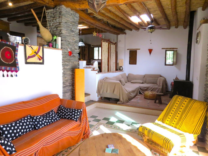 Image No.10-3 Bed Property for sale