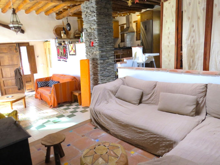 Image No.19-3 Bed Property for sale