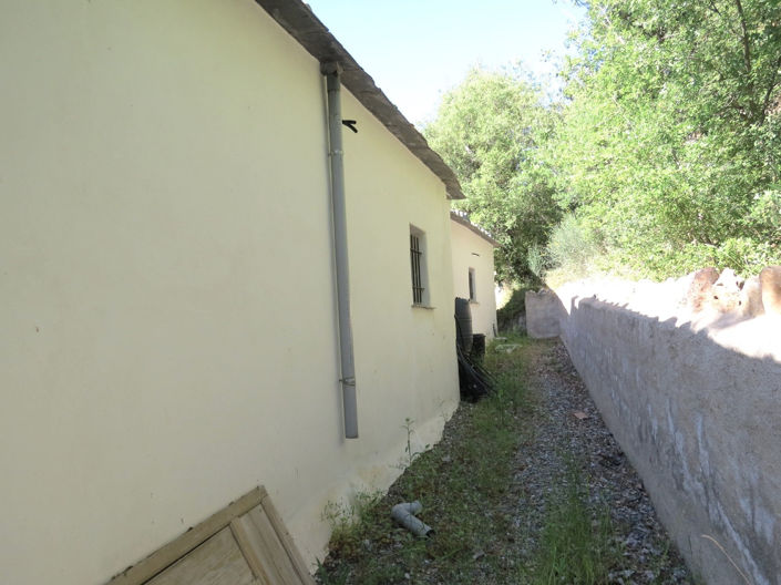 Image No.30-3 Bed Property for sale