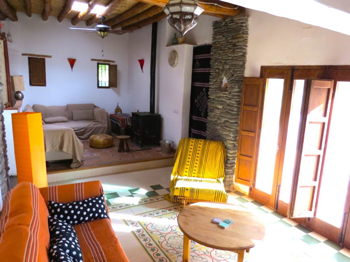 Image No.9-3 Bed Property for sale