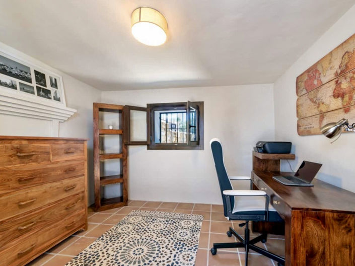 Image No.29-Propriété de 5 chambres à vendre à Zagra