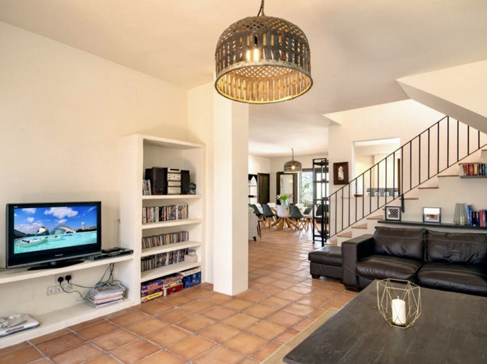 Image No.8-Propriété de 5 chambres à vendre à Zagra