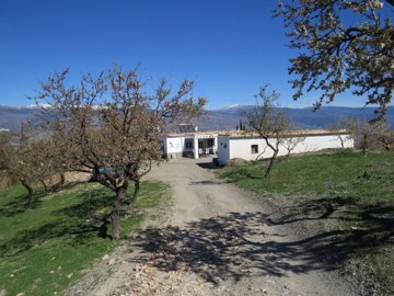 2573401photo1