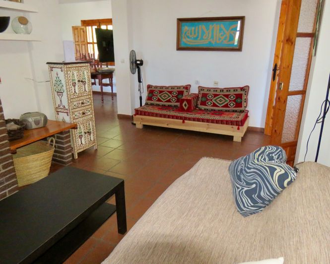 Image No.27-4 Bed Property for sale