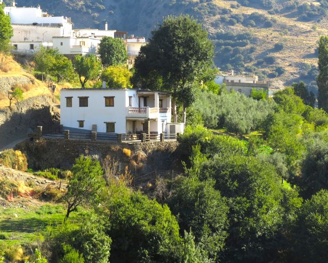 Image No.2-3 Bed Property for sale