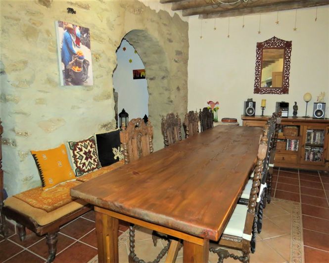 Image No.15-3 Bed Property for sale