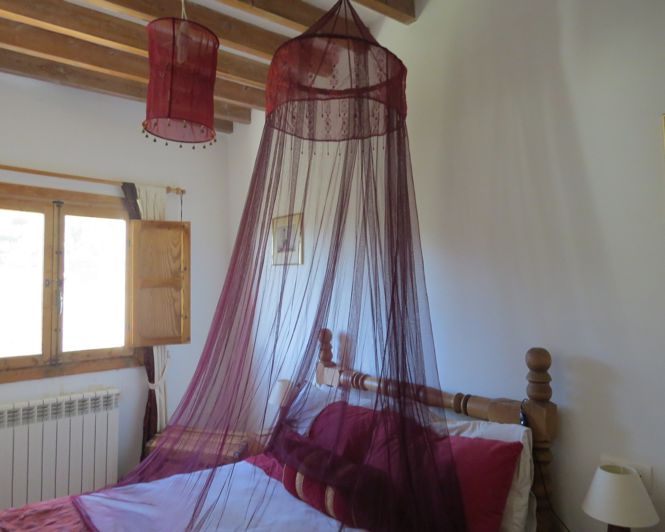 Image No.31-3 Bed Property for sale