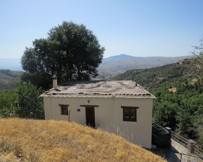 Image No.46-3 Bed Property for sale