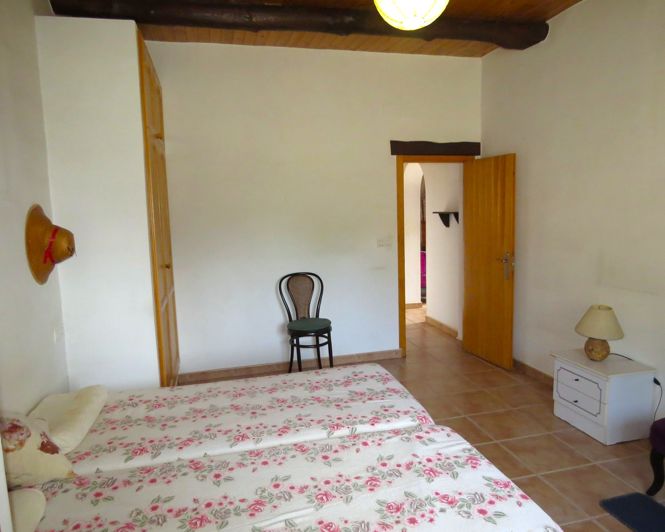 Image No.35-3 Bed Property for sale