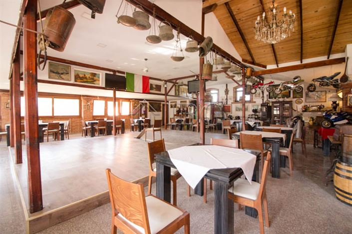 Image No.3-3 Bed Commercial for sale