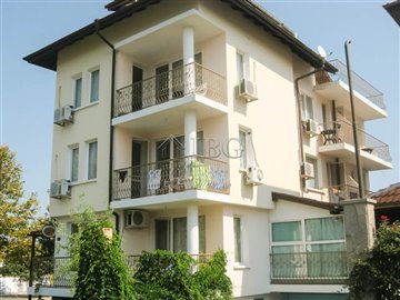 13 Bed Hotel for sale