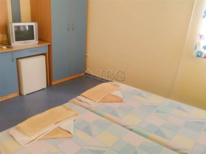 Image No.10-13 Bed Hotel for sale