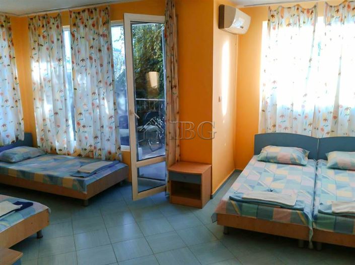 Image No.2-13 Bed Hotel for sale