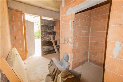 16039821743-bedroom-big-house-near-sunny-beac