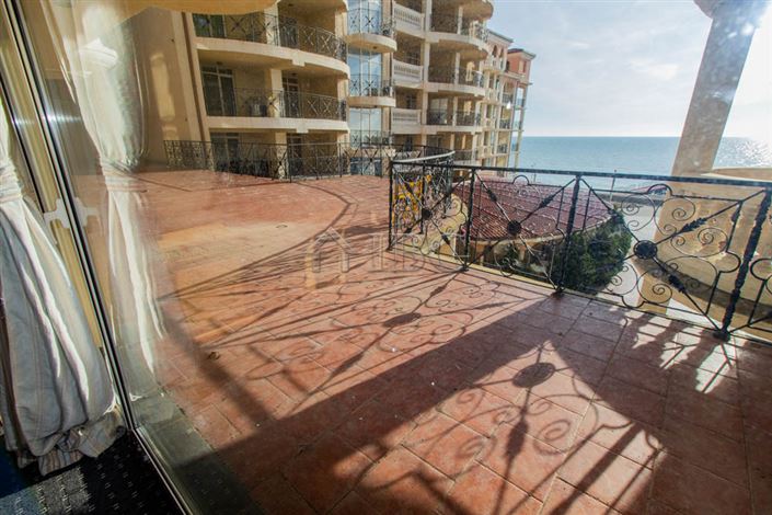 Image No.8-Appartement de 1 chambre à vendre à Elenite