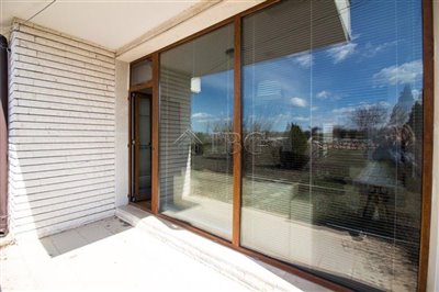 16177177632-bed-house-withpool-view-most-popu