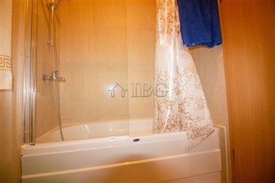 16177178132-bed-house-withpool-view-most-popu