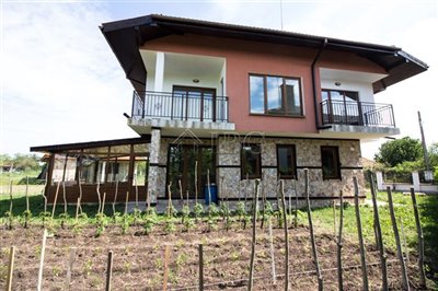 16231538463-bed-new-house-near-the-beach-and-