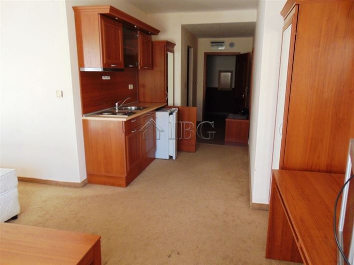 Image No.6-Apartment for sale