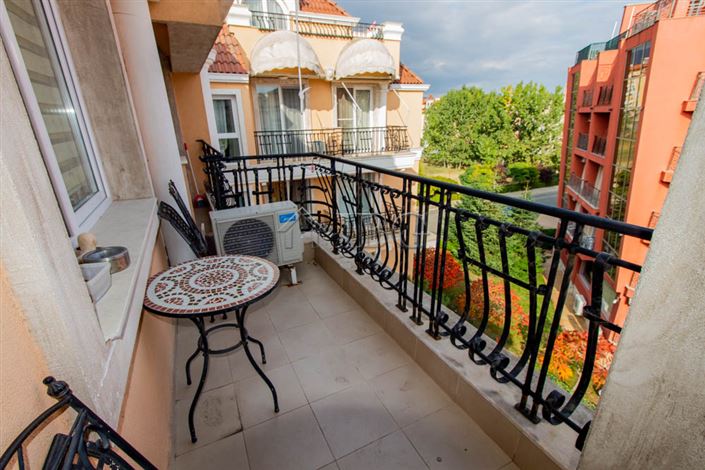 Image No.2-Appartement de 2 chambres à vendre à Sunny Beach