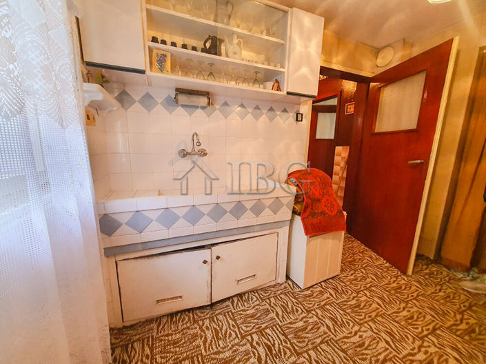 Image No.18-3 Bed House for sale