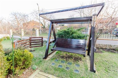 16450879703-bedroom-house-near-sunny-beach-im