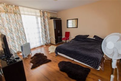 16476123692-bedrooms-midia-aheloy-img6499