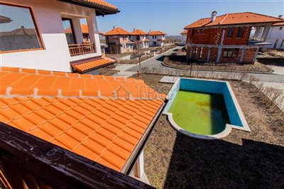 16478750293-bedrooms-house-near-beach-img6561