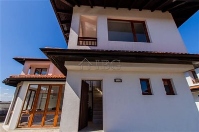 16478750263-bedrooms-house-near-beach-img6516